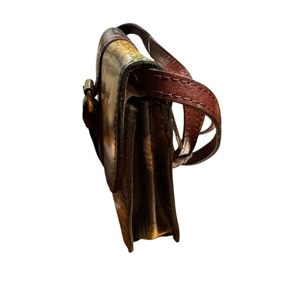 Patricia Nash
Torri Small Leather Crossbody - Picture 7 of 9